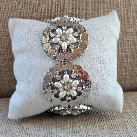 Monet Women Bracelet PEARLS Forever Stretched Wrist Band Fashion Jewelry - Picture 10 of 11